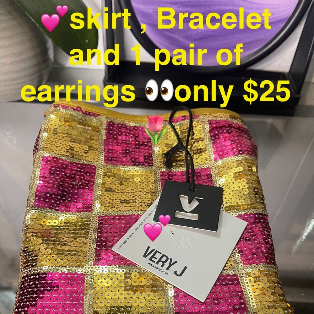 Very J Pink and Gold Sequin Pouch